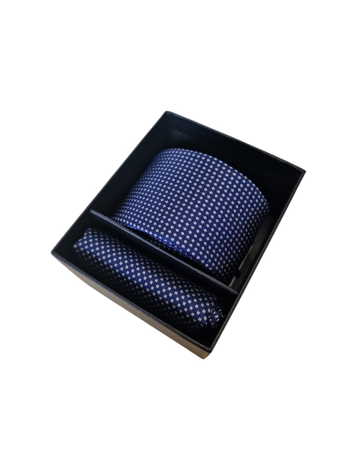 Confezione cravatta e pochette uomo Solo Soprani