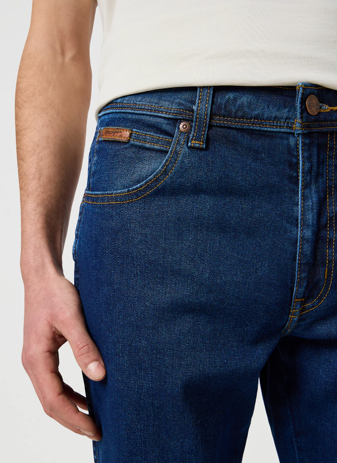Jeans Texas Stretch Wrangler medium uomo