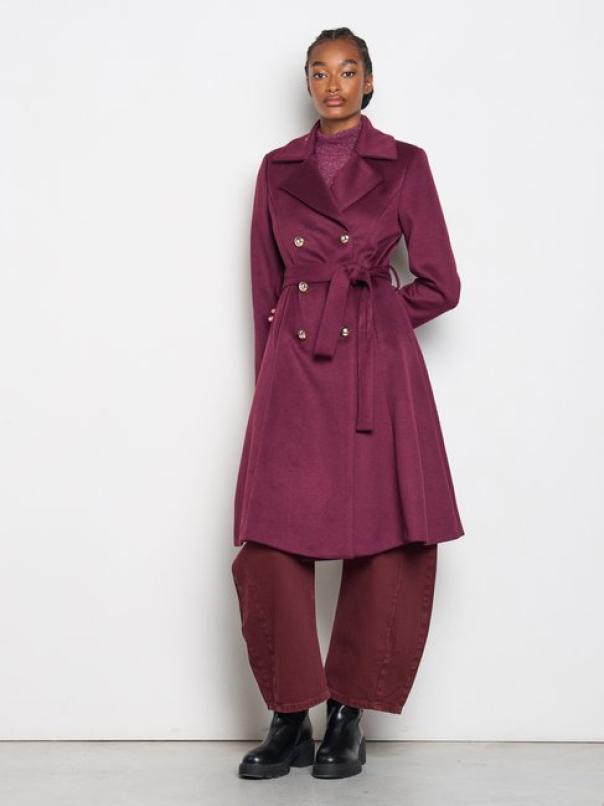 Cappotto lungo con bottoni e cintura bordeaux Rinascimento