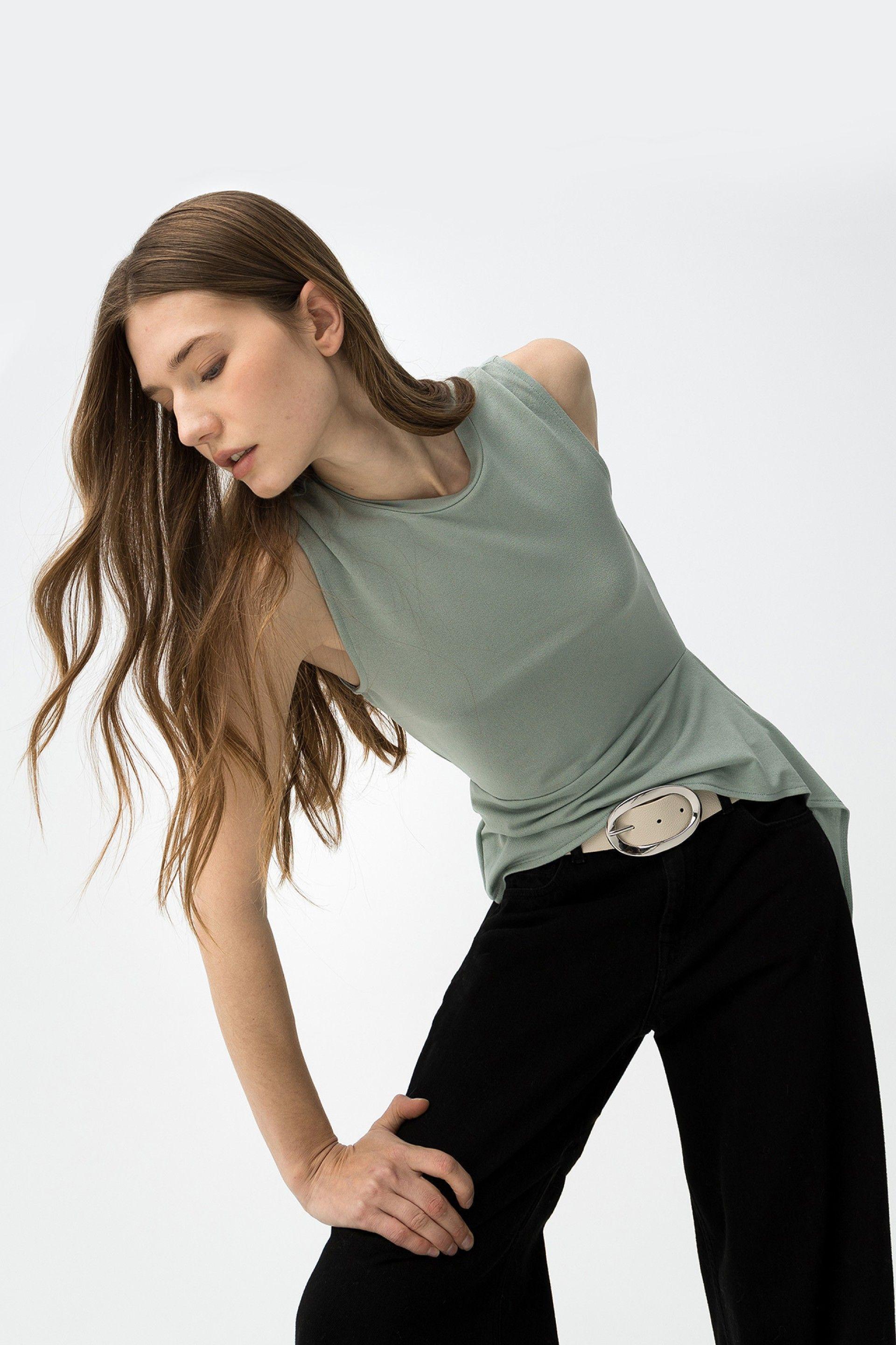 Top verde asimmetrico Tiffosi donna