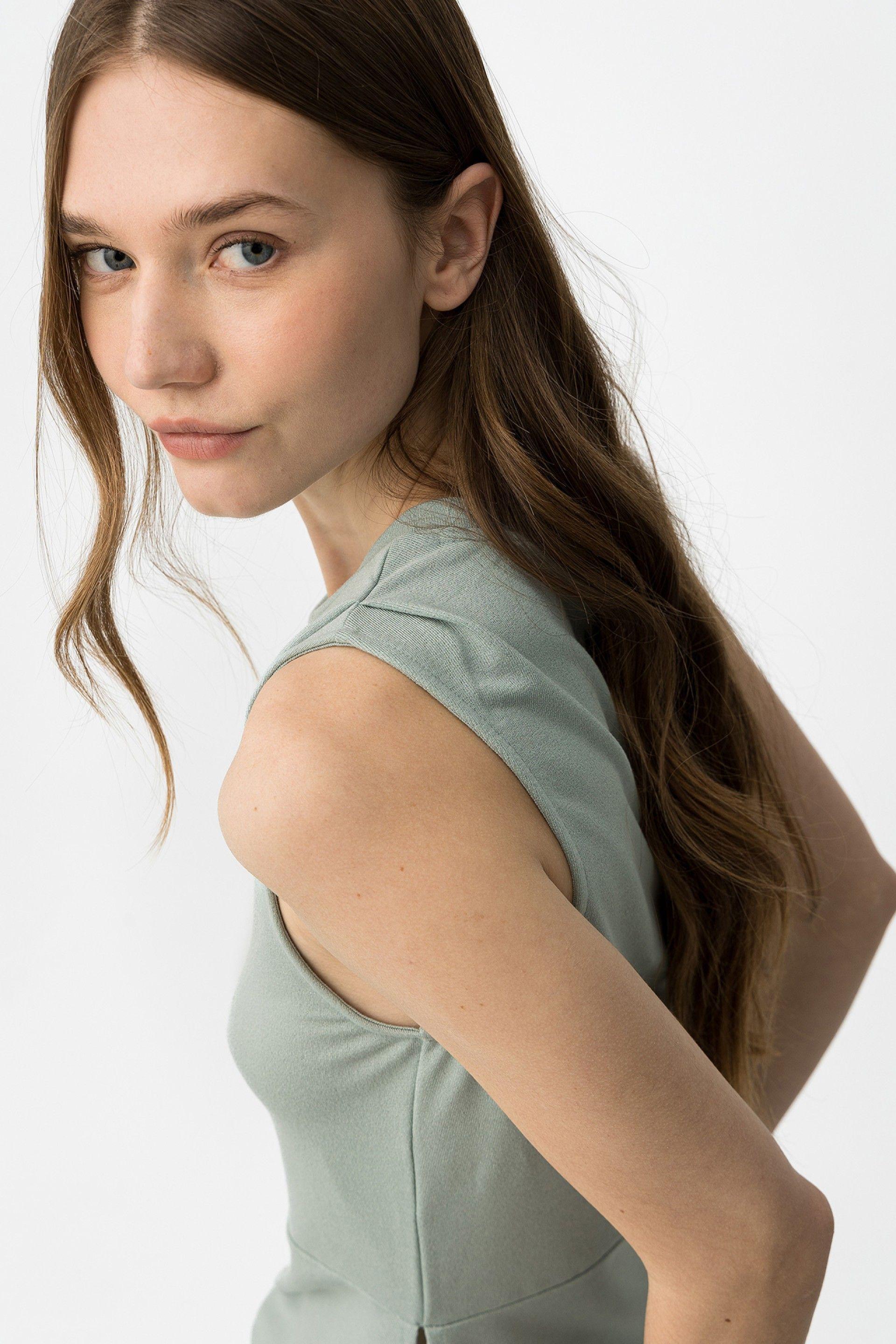 Top verde asimmetrico Tiffosi donna