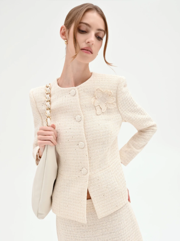 Giacca bloucu00e9 beige con fiore Rinascimento donna
