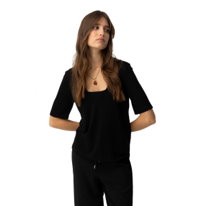 T-shirt scollo v nera